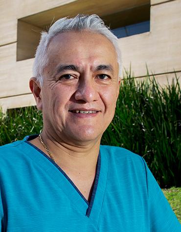 Dr. Alejandro Membrillo Romero