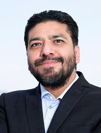 Dr. Alejandro Urban Baeza