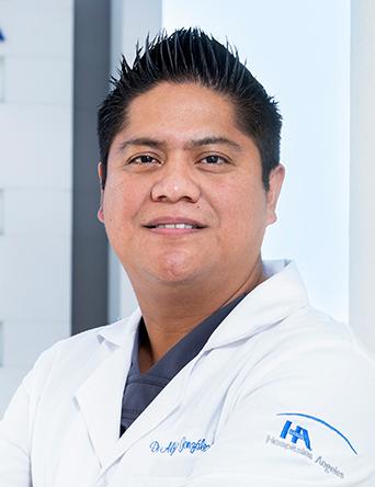 Dr. Alfredo González Cortés