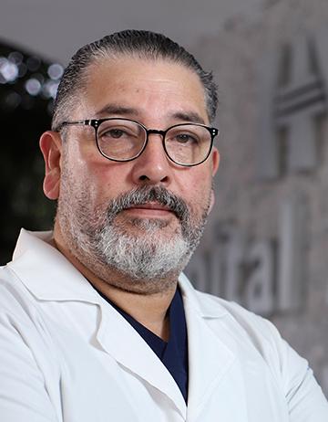 Dr. Arturo García Correa