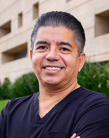 Dr. Cuauhtémoc Gil Ortiz Mejía