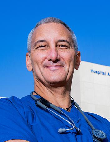 Dr. Denzil Eduardo Garteiz Martínez
