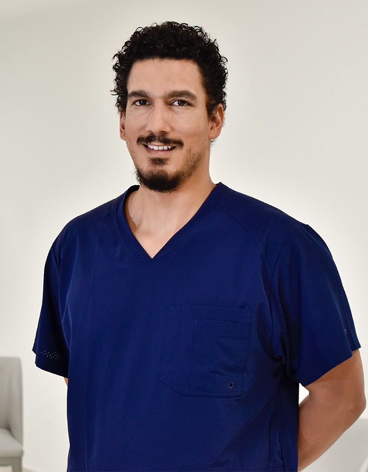 Dr. Alberto Carlos Cervantes Ordóñez