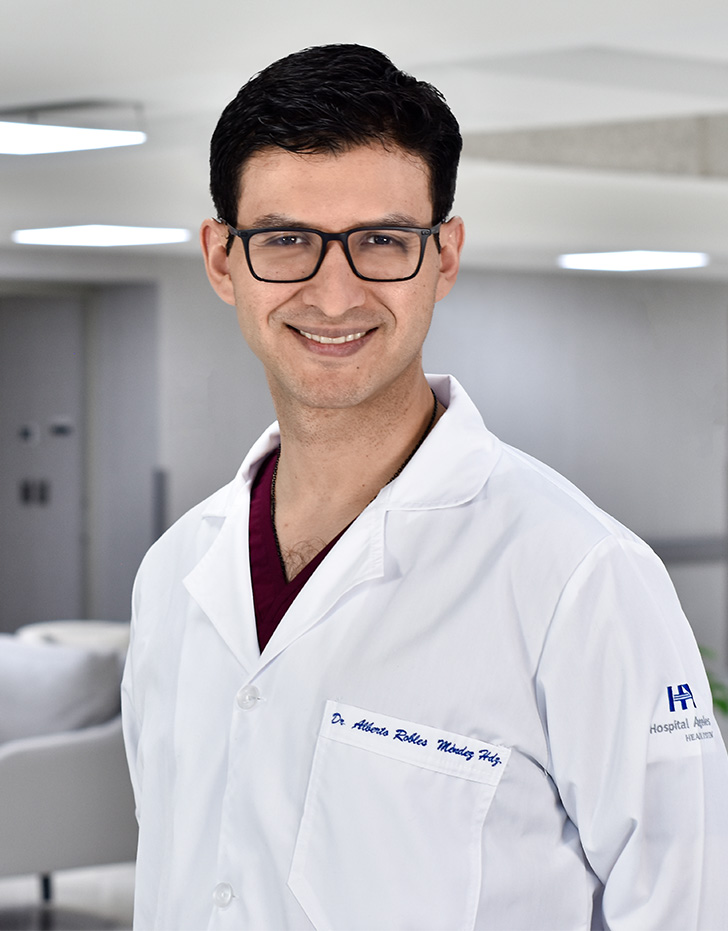 Dr. Alberto Robles Méndez Hernández