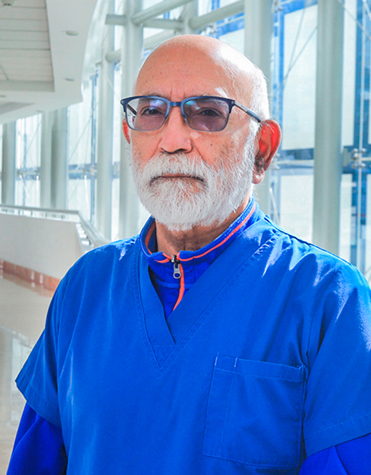Dr. Alejandro Gustavo Quintero Novella