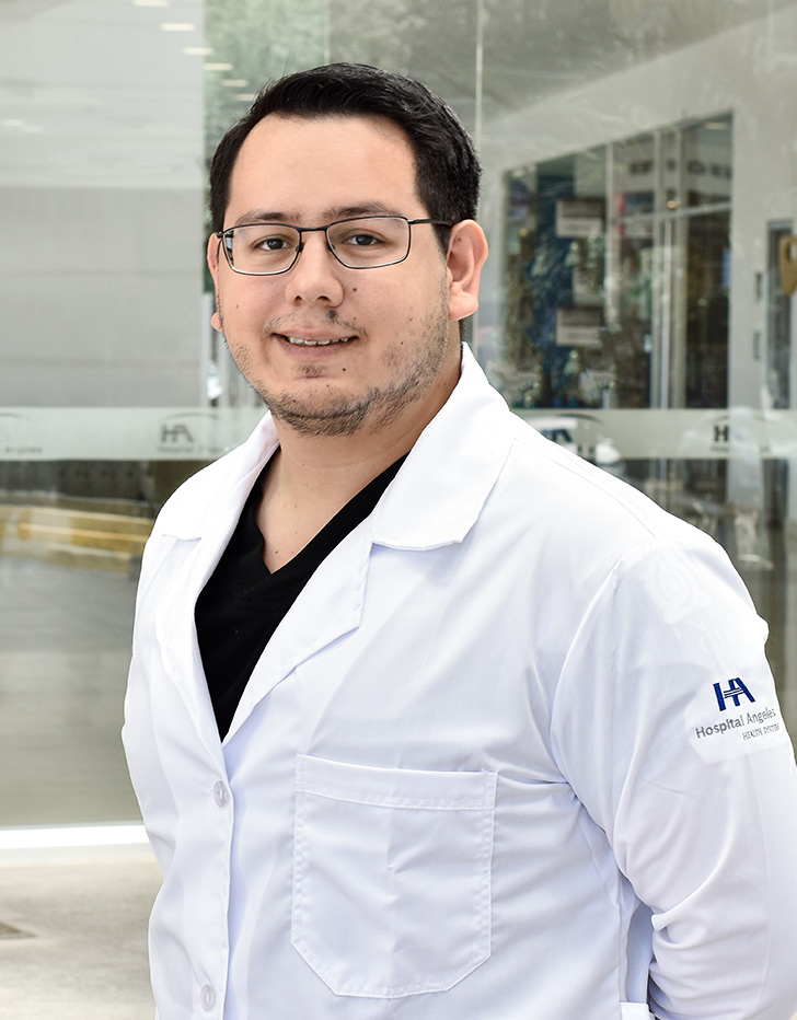 Dr. Alfredo Riva Palacio Irigoyen