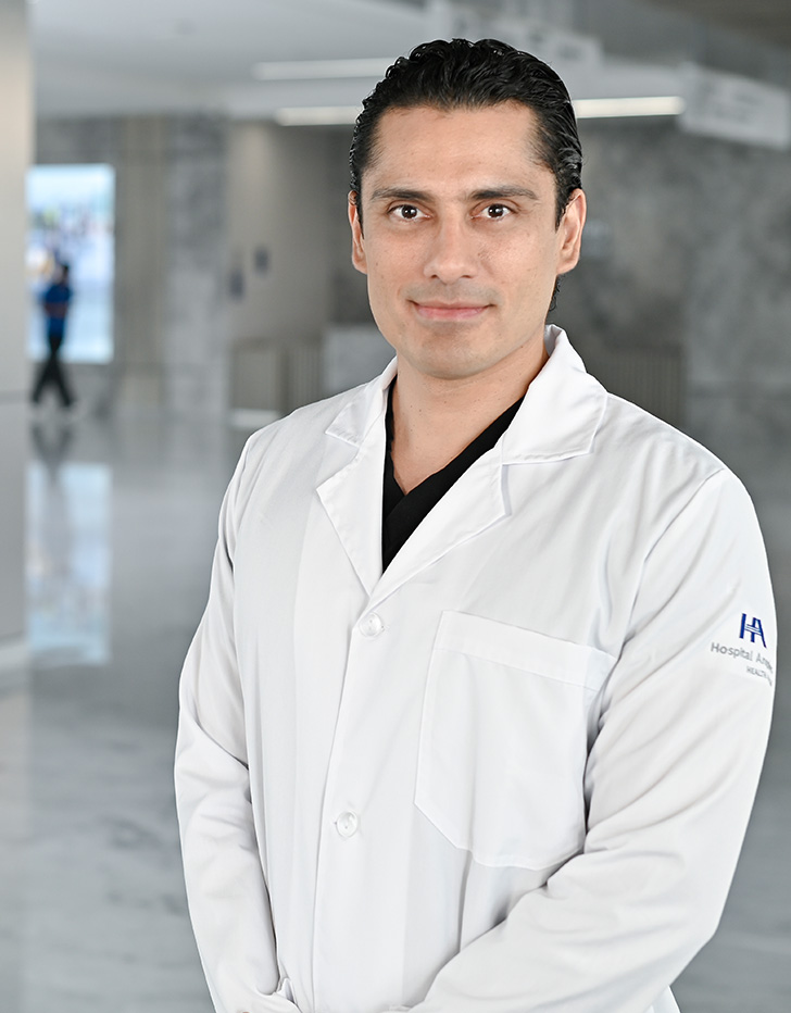 Dr. Alfredo Rodríguez Falconi