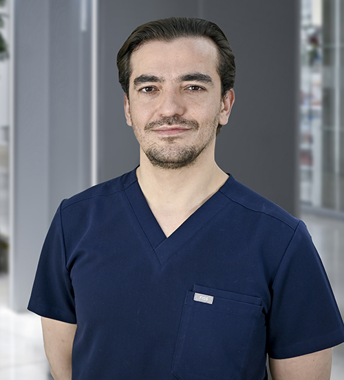 Dr. Carlos Adolfo Müller Morales