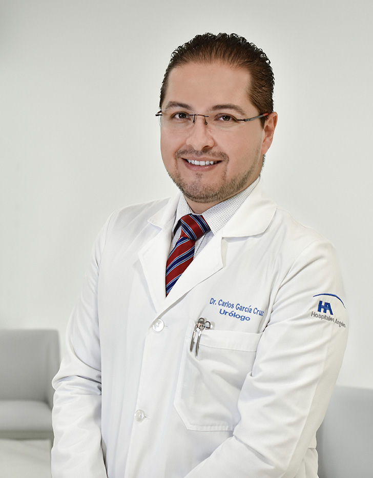 Dr. Carlos García Cruz