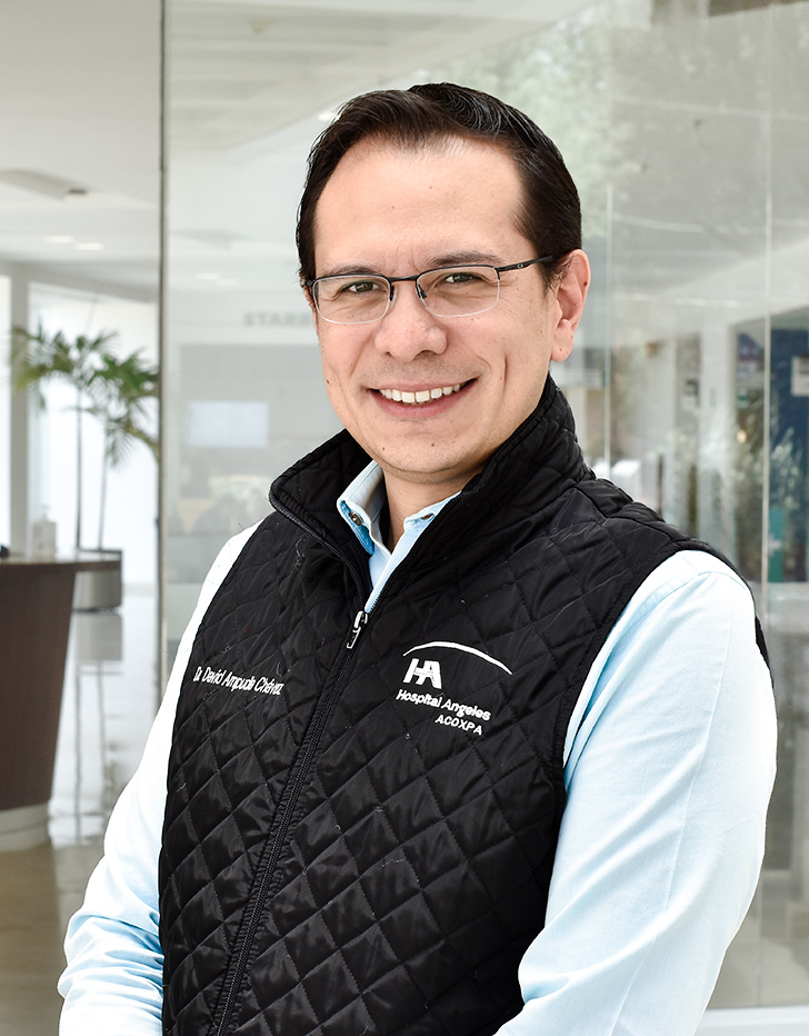 Dr. David Jonatan Ampudia Chávez