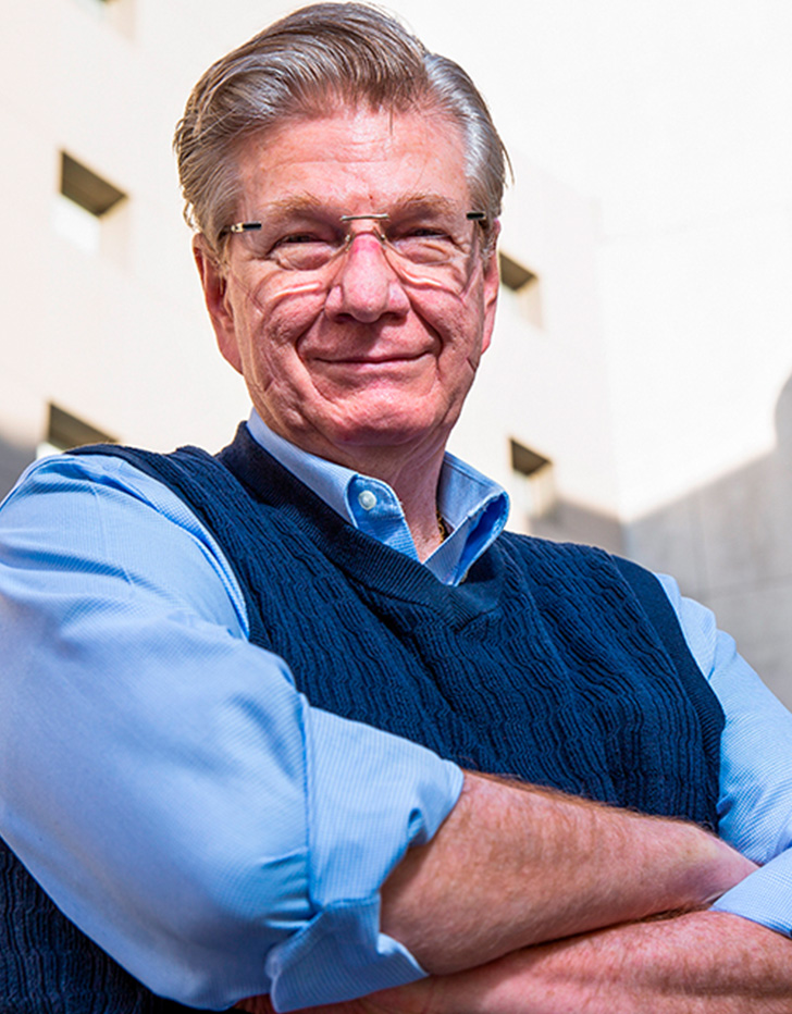 Dr. Enrique Kleriga Grossgerge