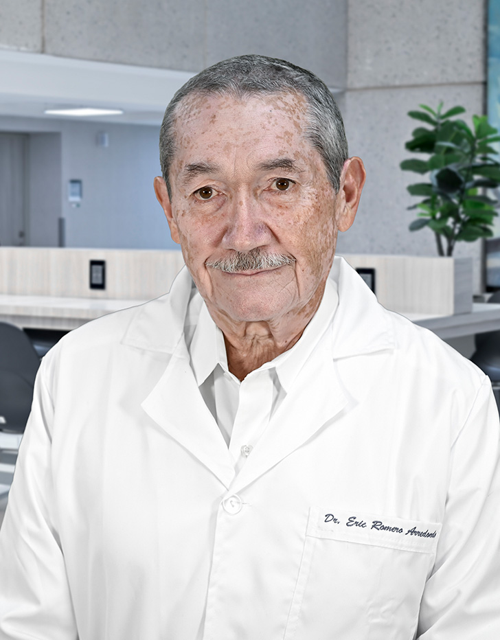 Dr. Eric Romero Arredondo