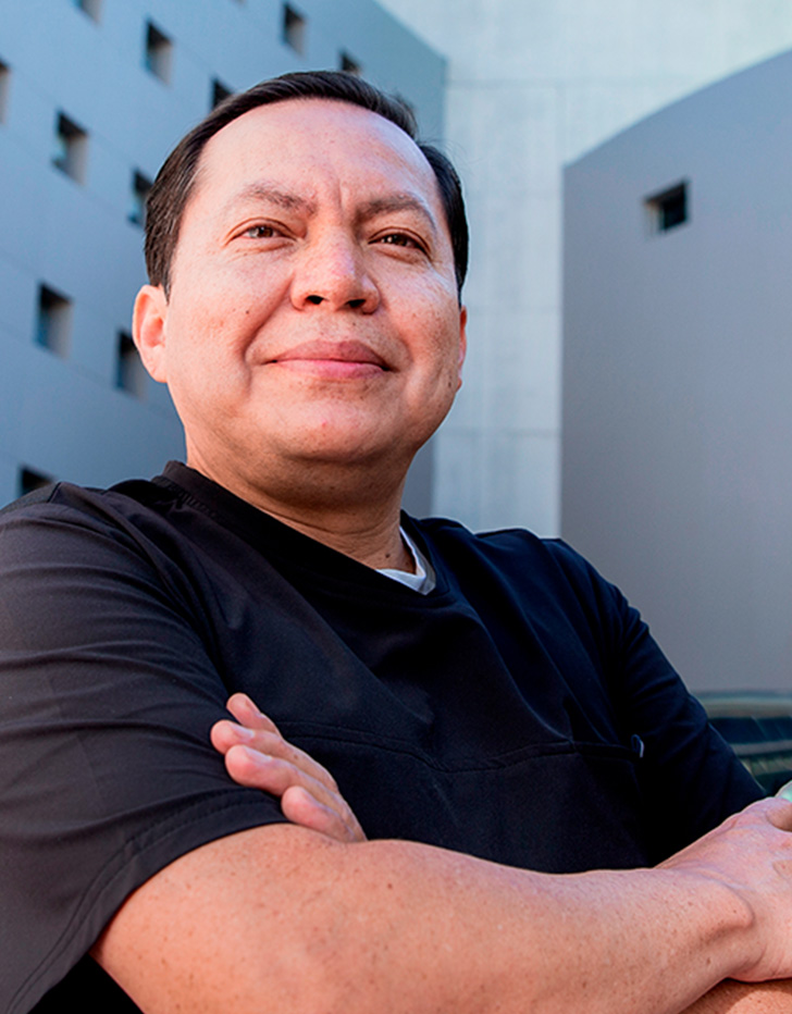 Dr. Javier Pérez Aguirre