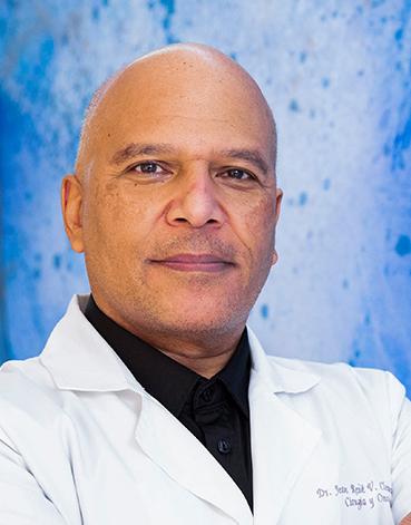 Dr. JEAN RENE CLEMENCEAU VALDIVIA