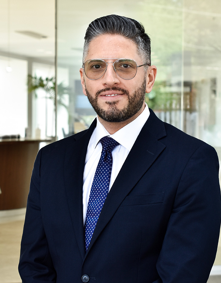 Dr. Jorge Álvarez Cervera