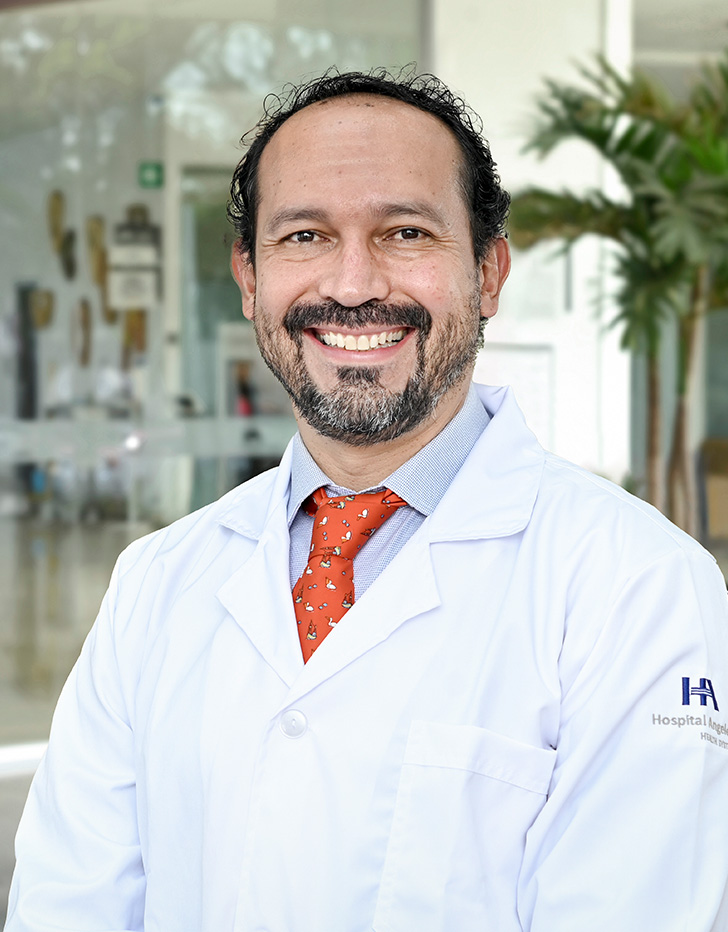 Dr. Leopoldo Ernesto Castañeda Martínez