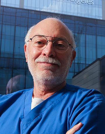 Dr. luis Nualart hernandez