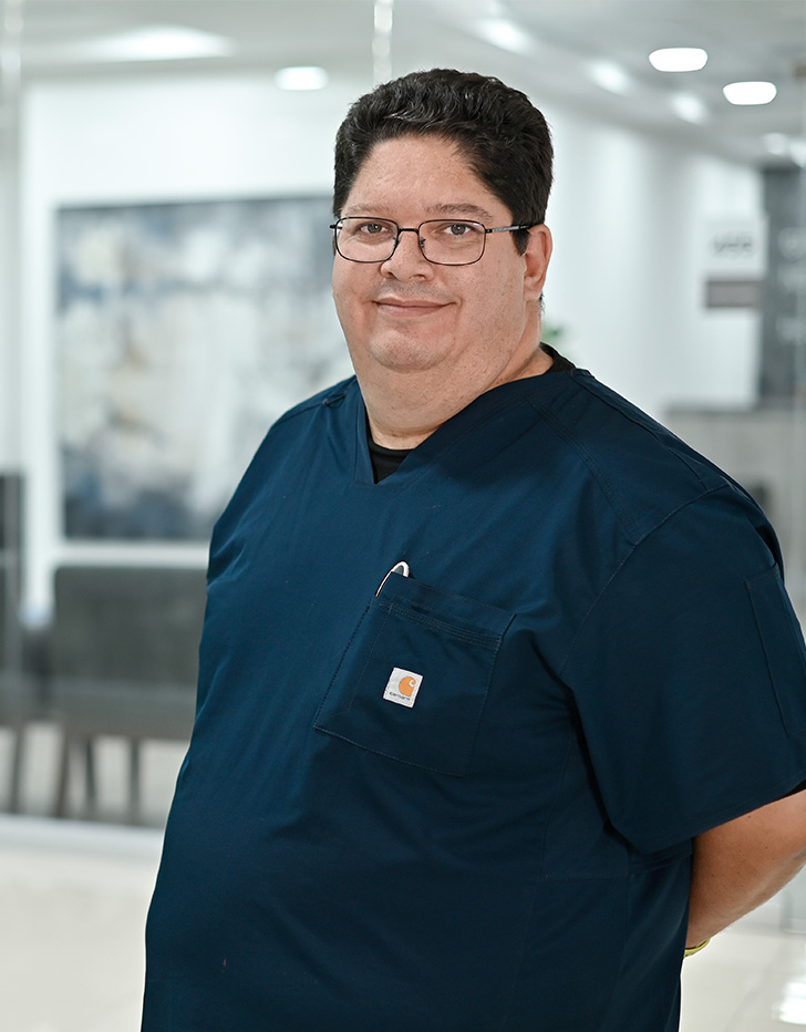 Dr. Mauricio Cantellano Orozco