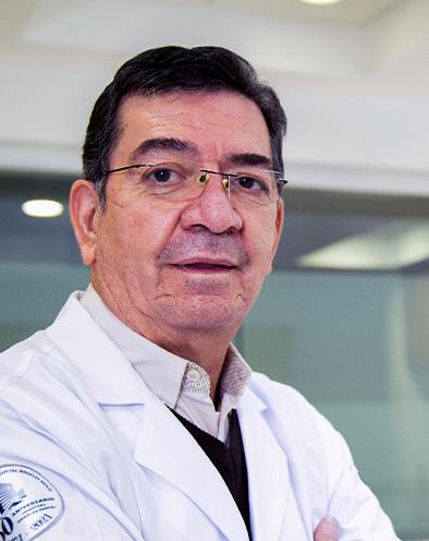 Dr. Milton Patricio Carrera Silva