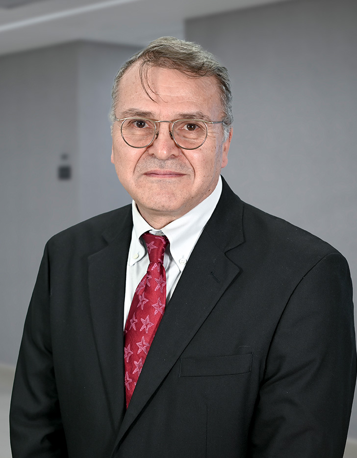 Dr. Nicolás Moisés Adame Pinacho