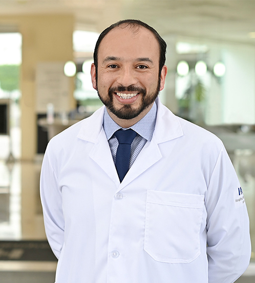 Dr. Óscar Ángel Carmona Galarza