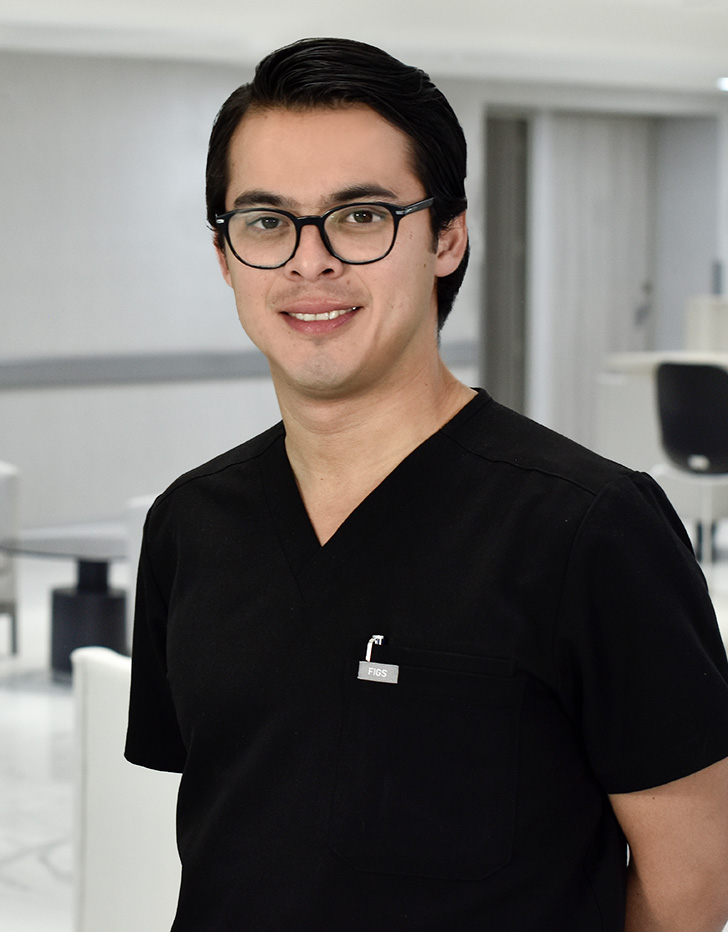 Dr. Pablo Esteban Hernández Solana