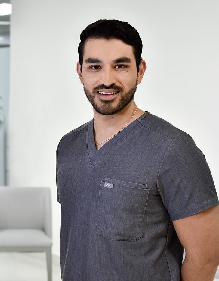 Dr. Ricardo Hernández Cardoza