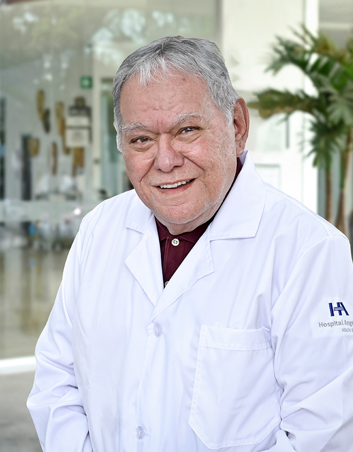 Dr. Roberto Alejandro Carlos Romero y Lomas