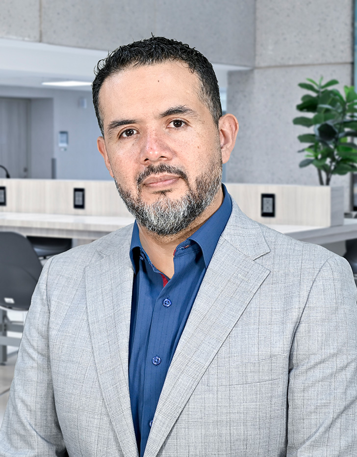 Dr. Victor Hugo Carmona Ornelas